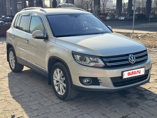 2011 Volkswagen Tiguan I Рестайлинг, серебристый, 1350000 рублей, вид 3
