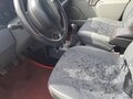 2009 Renault Logan I, красный, 200000 рублей - вид 5