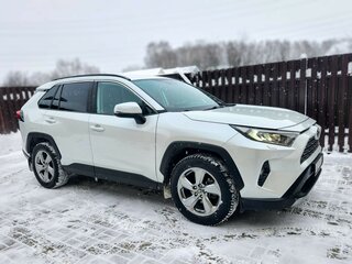 2020 Toyota RAV4 V (XA50), белый, 3379000 рублей, вид 4