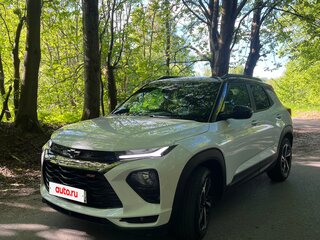 2020 Chevrolet TrailBlazer III, белый, 2200000 рублей, вид 1