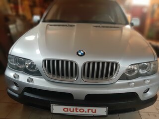 2005 BMW X5 4.4i I (E53) Рестайлинг, серебристый, 2500000 рублей, вид 1