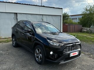 2019 Toyota RAV4 V (XA50), чёрный, 2800000 рублей, вид 2