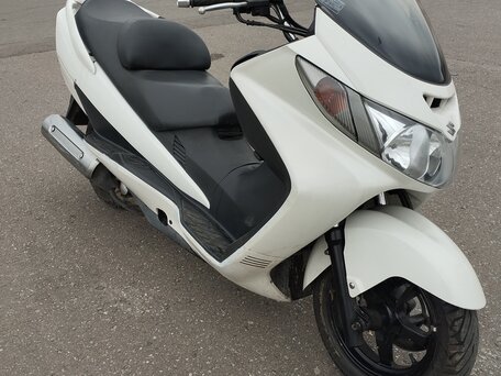 2004 Suzuki Burgman (SkyWave) 400, белый, 225000 рублей, вид 5