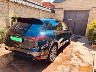 2012 Porsche Cayenne II (958), чёрный, 2500000 рублей, вид 4
