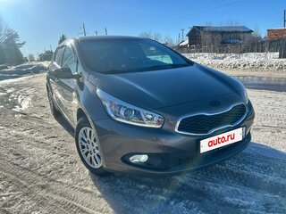 2012 Kia Ceed II, коричневый, 910000 рублей, вид 3
