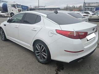 2015 Kia Optima III Рестайлинг, белый, 896000 рублей, вид 3