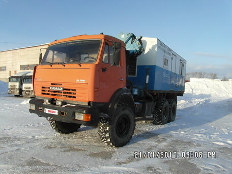 2009 КамАЗ 4308, оранжевый, 4000000 рублей, вид 2