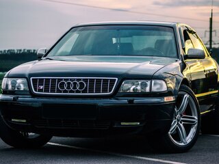 1998 Audi S8 I (D2), чёрный, 590999 рублей, вид 2