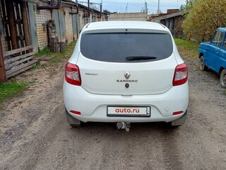 2015 Renault Sandero II, белый, 700000 рублей, вид 2
