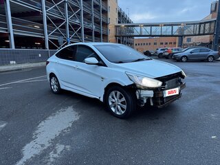 2013 Hyundai Solaris I, белый, 385000 рублей, вид 3