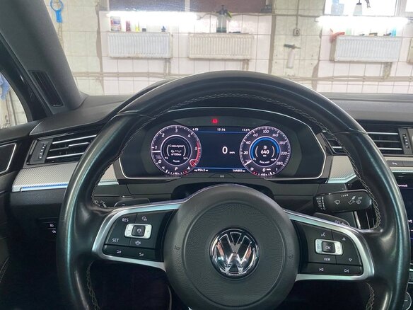 2019 Volkswagen Passat DSG7 B8, серый, 2450000 рублей - вид 9