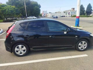 2011 Hyundai i30 I Рестайлинг, чёрный, 880000 рублей, вид 4