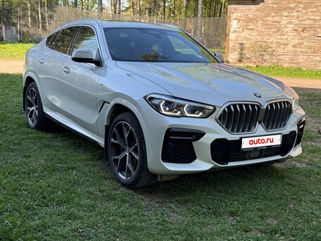 2022 BMW X6 40i III (G06), белый, 9800000 рублей, вид 2