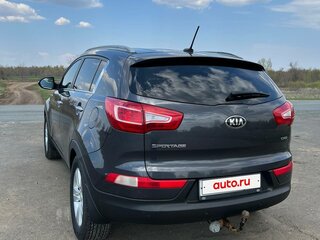 2013 Kia Sportage III, серый, 1500000 рублей, вид 4