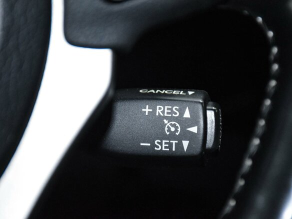 2016 Lexus NX 200 I, красный - вид 26