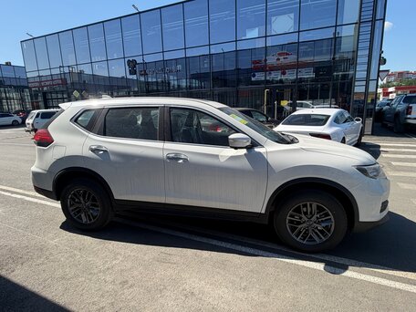 2026 Nissan X-Trail III Рестайлинг 2, белый, 2499000 рублей, вид 4