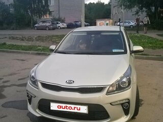 2018 Kia Rio IV, бежевый, 1040000 рублей, вид 3
