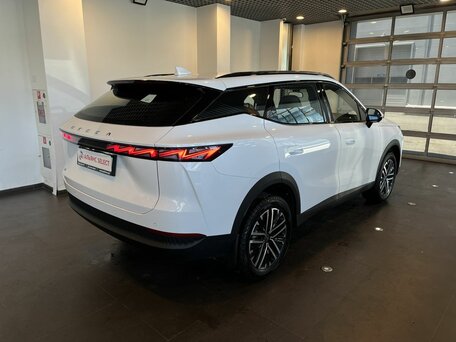 2025 Omoda C7, белый, 2300000 рублей, вид 3