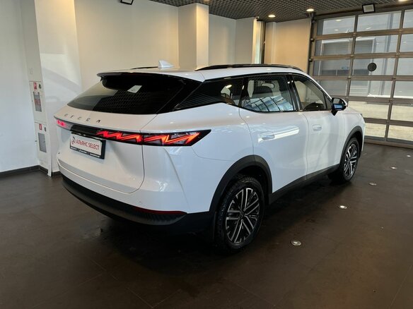 2025 Omoda C7, белый, 2390000 рублей - вид 2