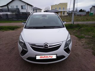 2014 Opel Zafira C, белый, 1499000 рублей, вид 1