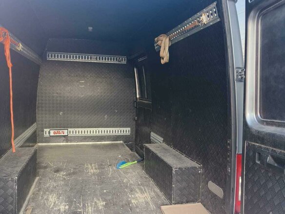 2018 Mercedes-Benz Sprinter Classic, серебристый, 1299000 рублей - вид 5