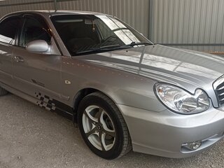 2005 Hyundai Sonata ТагАЗ IV (EF) Рестайлинг, серебристый, 850000 рублей, вид 1