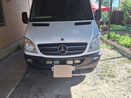 2011 Mercedes-Benz Sprinter, белый, 2700000 рублей, вид 3