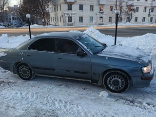 1987 Toyota Crown VIII (S130), серый, 275000 рублей, вид 3