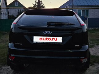 2010 Ford Focus II Рестайлинг, чёрный, 700000 рублей, вид 4