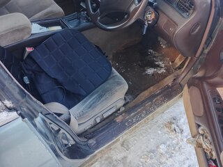 1987 Toyota Crown VIII (S130), серый, 275000 рублей, вид 4