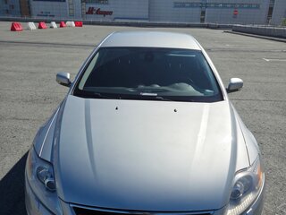 2013 Ford Mondeo IV Рестайлинг, серебристый, 920000 рублей, вид 3