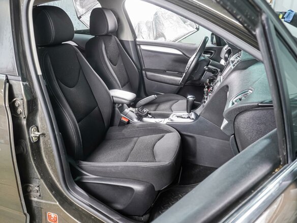 2015 Citroen C4 II, коричневый - вид 7