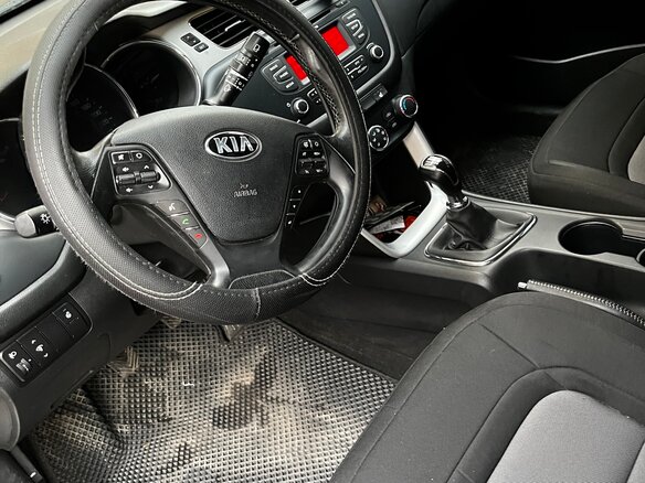 2014 Kia Ceed II, серебристый, 1150000 рублей - вид 5