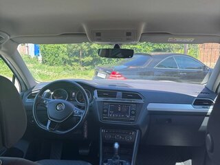 2018 Volkswagen Tiguan II, белый, 1800000 рублей, вид 5