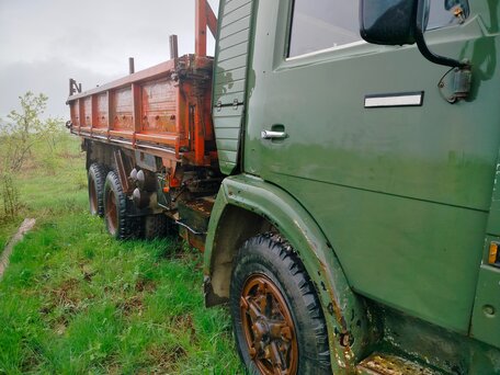 1994 КамАЗ 55102, зелёный, 700000 рублей, вид 3