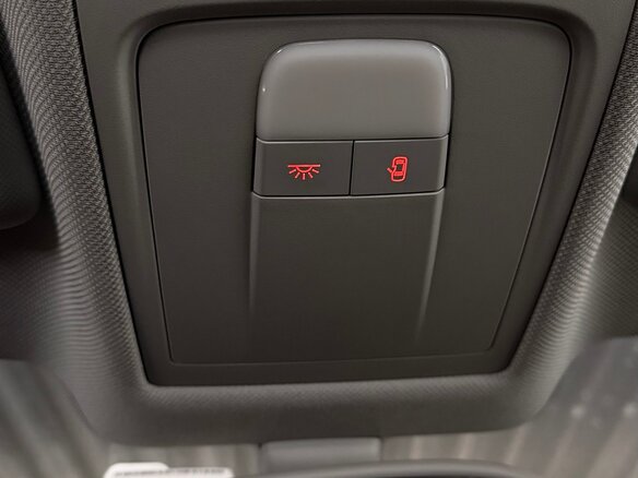 2011 Audi A1 I (8X), коричневый, 900000 рублей - вид 17