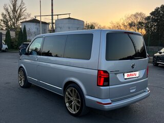2020 Volkswagen Caravelle T6 Рестайлинг, серебристый, 3450000 рублей, вид 3