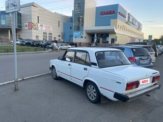 2001 Lada (ВАЗ) 2105, белый, 130000 рублей, вид 5