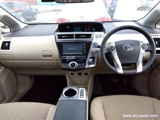 2019 Toyota Prius Alpha I (ZVW40/41) Рестайлинг, красный, 1950000 рублей, вид 5