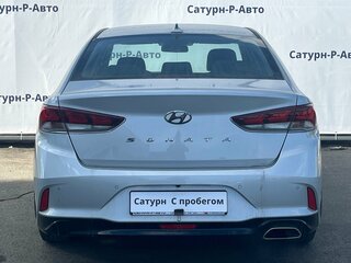 2019 Hyundai Sonata VII (LF) Рестайлинг, серебристый, 1750000 рублей, вид 5