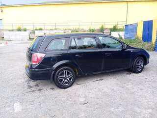 2014 Opel Astra H Рестайлинг, чёрный, 890000 рублей, вид 2