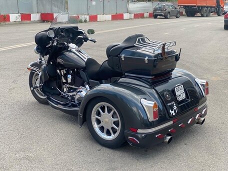 2007 Harley-Davidson Tri Glide, чёрный, 1600000 рублей, вид 5