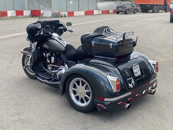 2007 Harley-Davidson Tri Glide, чёрный, 1600000 рублей - вид 4