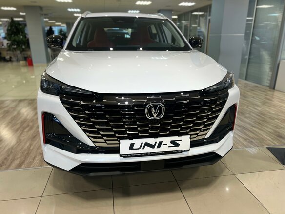 2025 Changan UNI-S I, белый - вид 1