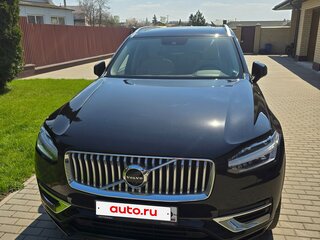 2021 Volvo XC90 Recharge II Рестайлинг 1, чёрный, 6000000 рублей, вид 3