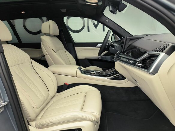 2026 BMW X7 40d I (G07) Рестайлинг, серый, 19250000 рублей - вид 15