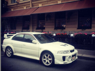 2000 Mitsubishi Lancer Evolution VI, белый, 1700000 рублей, вид 4