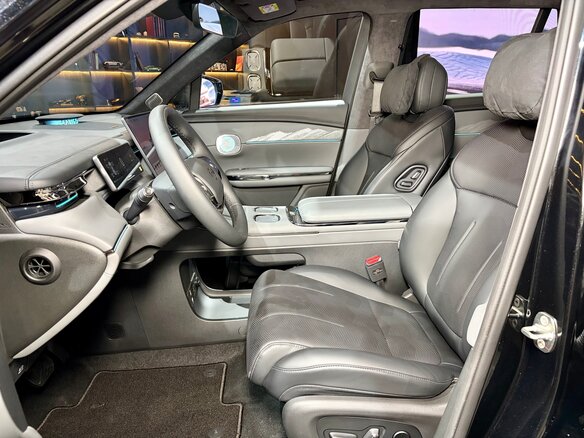 2026 GAC Trumpchi S7 I Рестайлинг, чёрный - вид 8
