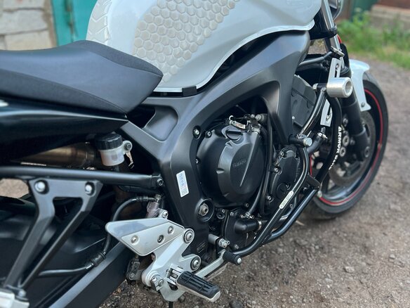 2007 Yamaha FZ6, белый, 500000 рублей - вид 13