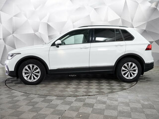 2021 Volkswagen Tiguan II Рестайлинг, белый, 2782000 рублей, вид 2